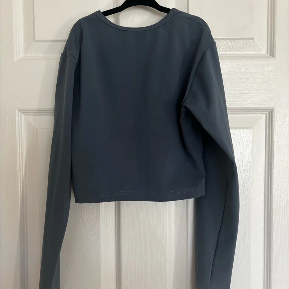 Darc Sport Blue Crop Top with White Wolf Design - Picture 2 of 3